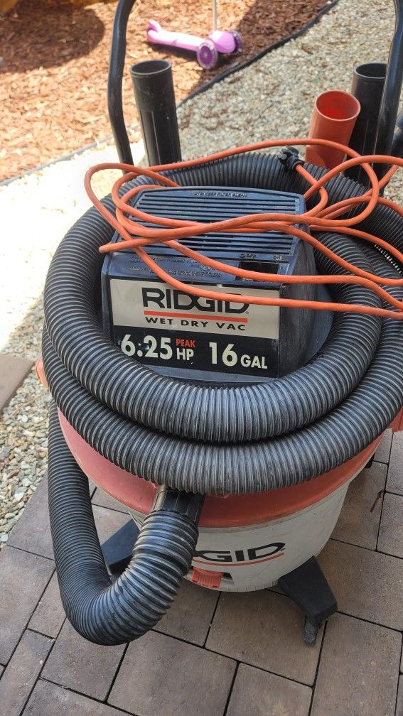 Ridgid Vaccum