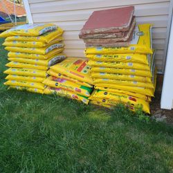 Dirt / Soil Bags For Garden 