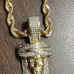 Solid gold and diamonds Jesus Pendant heavyweight solid gold real diamonds