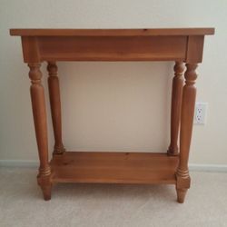 Accent Table