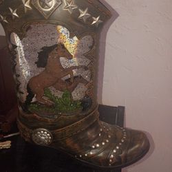 Cowboy boot snow globe
