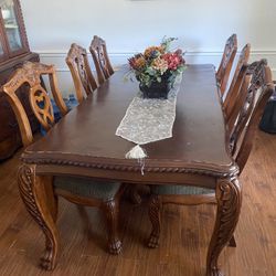 Dining Table And Glass Cabinet 