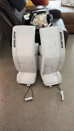 Warrior One Goalie Leg Pads – Senior Small/Petite