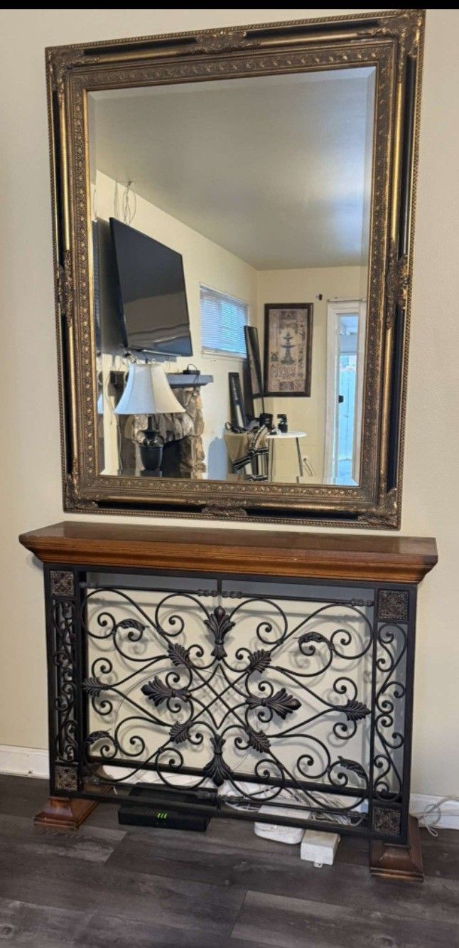 Mirror And Wall table