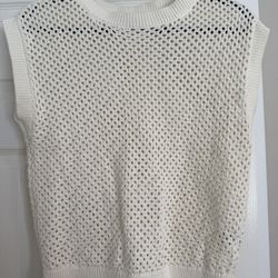 Women’s Sweater Vest Medium