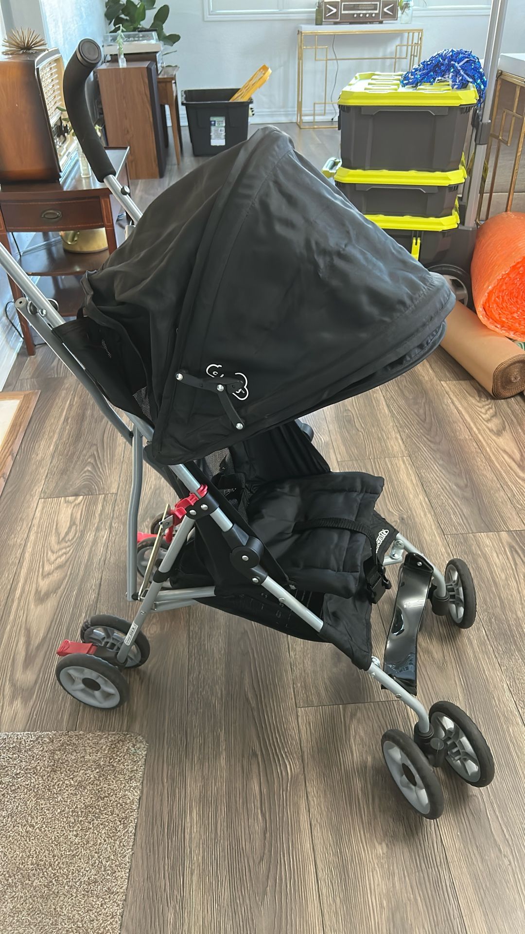 Stroller Umbrella. Kolcraft