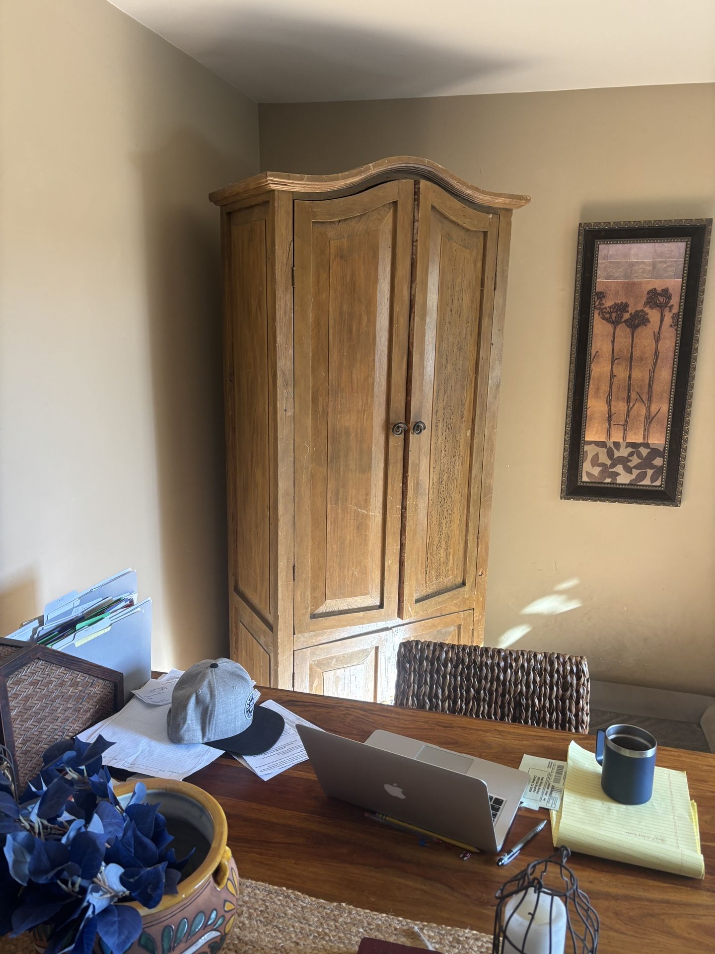 Cabinet (wormwood/unique) Distressed Style