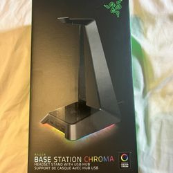 Razer Base Station Chroma Headset Stand with USB Hub