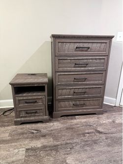 Nightstand & Dresser dor Bedroom