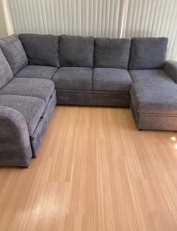 Large Gray Modular Sectional Sofa with Storage Chaise & USB/Power Outlets