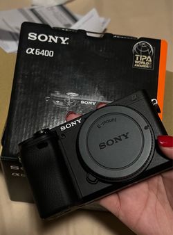 Sony a6400
