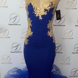 Prom Dress Size Small/medium 