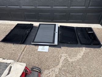 4 TVs