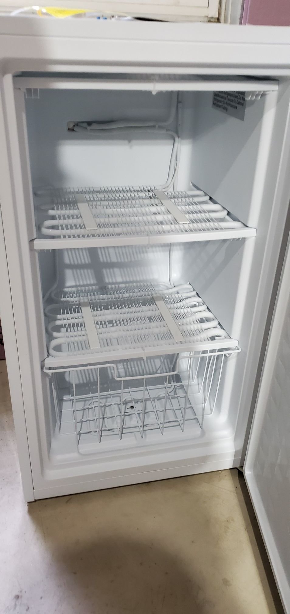 Criterion 3 cubic feet freezer upright for Sale in HOFFMAN EST, IL