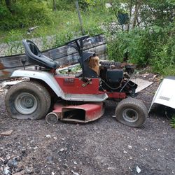 Montgomery Ward Riding Mower