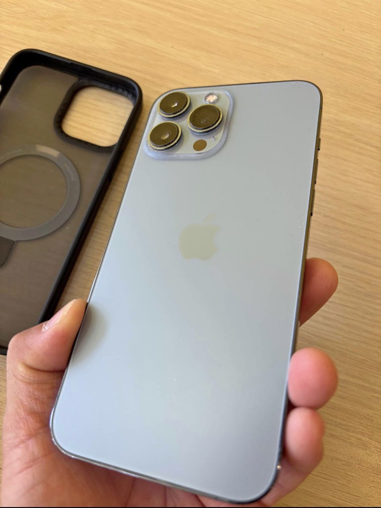 Unlocked Iphone Thirteen Pro Max