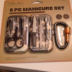 8 PC Manicure Set