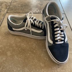 Size 10 Men’s Vans 