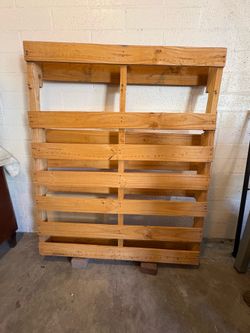 Wood Pallet