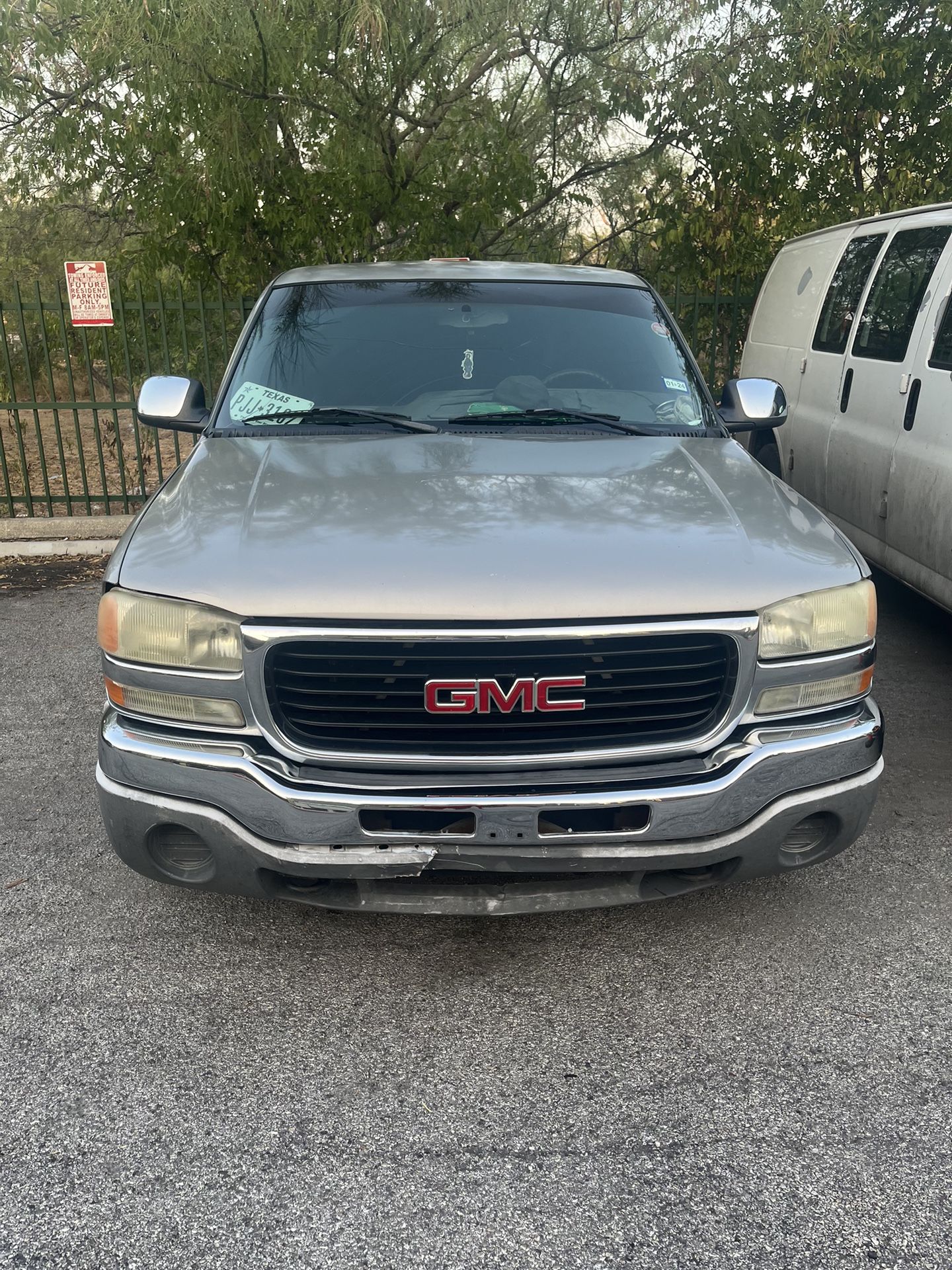 GMC Sierra