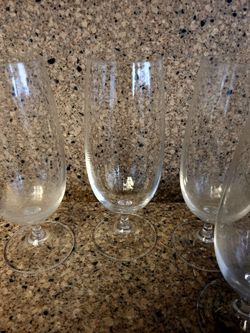 Glasses 4 Each