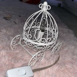 White Carriage Lamp