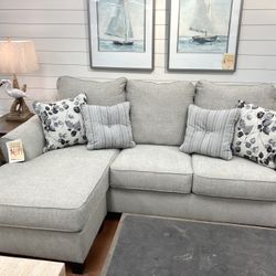 New 92” Sofa Chaise  🔥🔥 HOT BUY