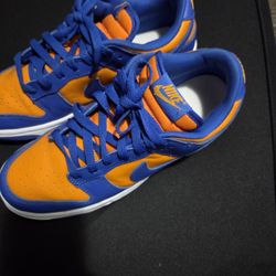 Nike Low Dunk Niks Size 8.5 