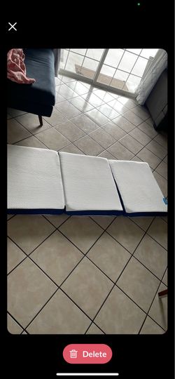 Trifold mattress camping mattress