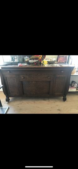 Antique Buffet With Key 2draws 2 Side Doors Locking