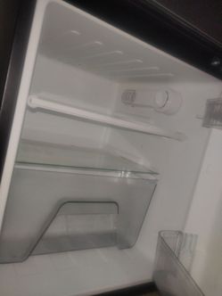 Magic Chef 3.1 - Mini Frig. 2-door