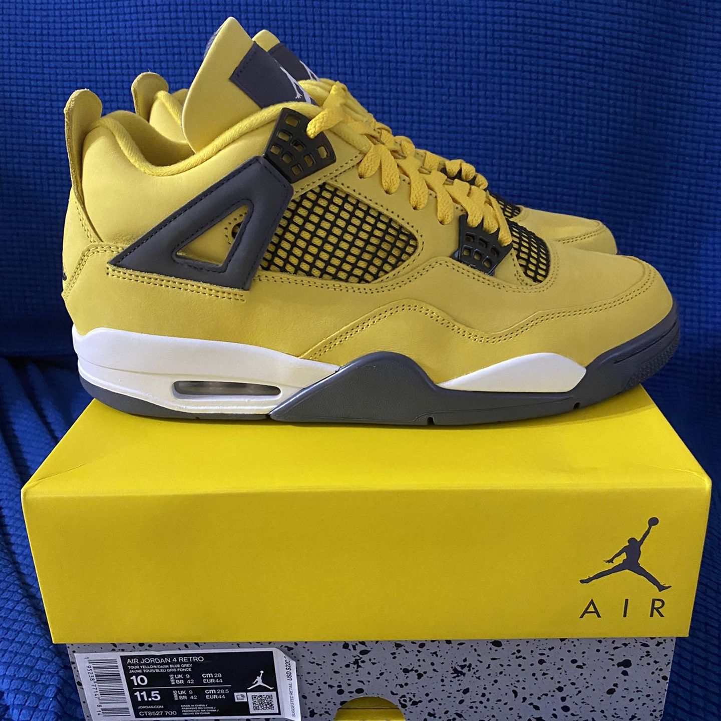 Nike Air Jordan 4 Lightning Size 10 Brand New for Sale in Miami, FL -  OfferUp