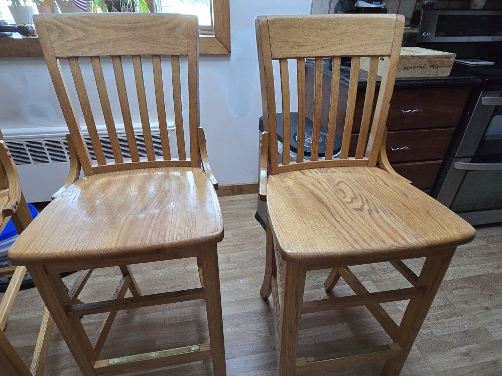 Wooden bar stools- set of 5