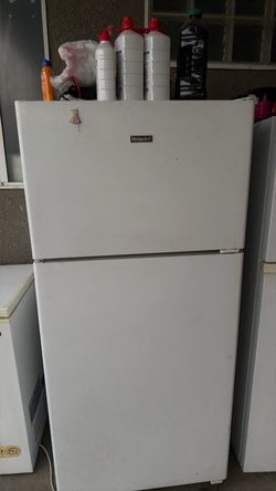 Refrigerator for sale pick up only for sale 150.00