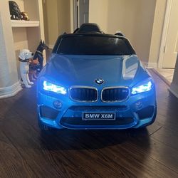 12V BMW X6 SUV Kids Ride On Car With Remote Control And Leather Seat( Perfect Conditions) Hot Sale 
