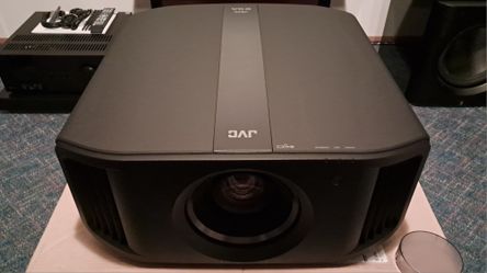 JVC DLA-NP5 ( RS1100) 4K 120p, HDR, UHD, Projector. Absolute Pristine Condition.