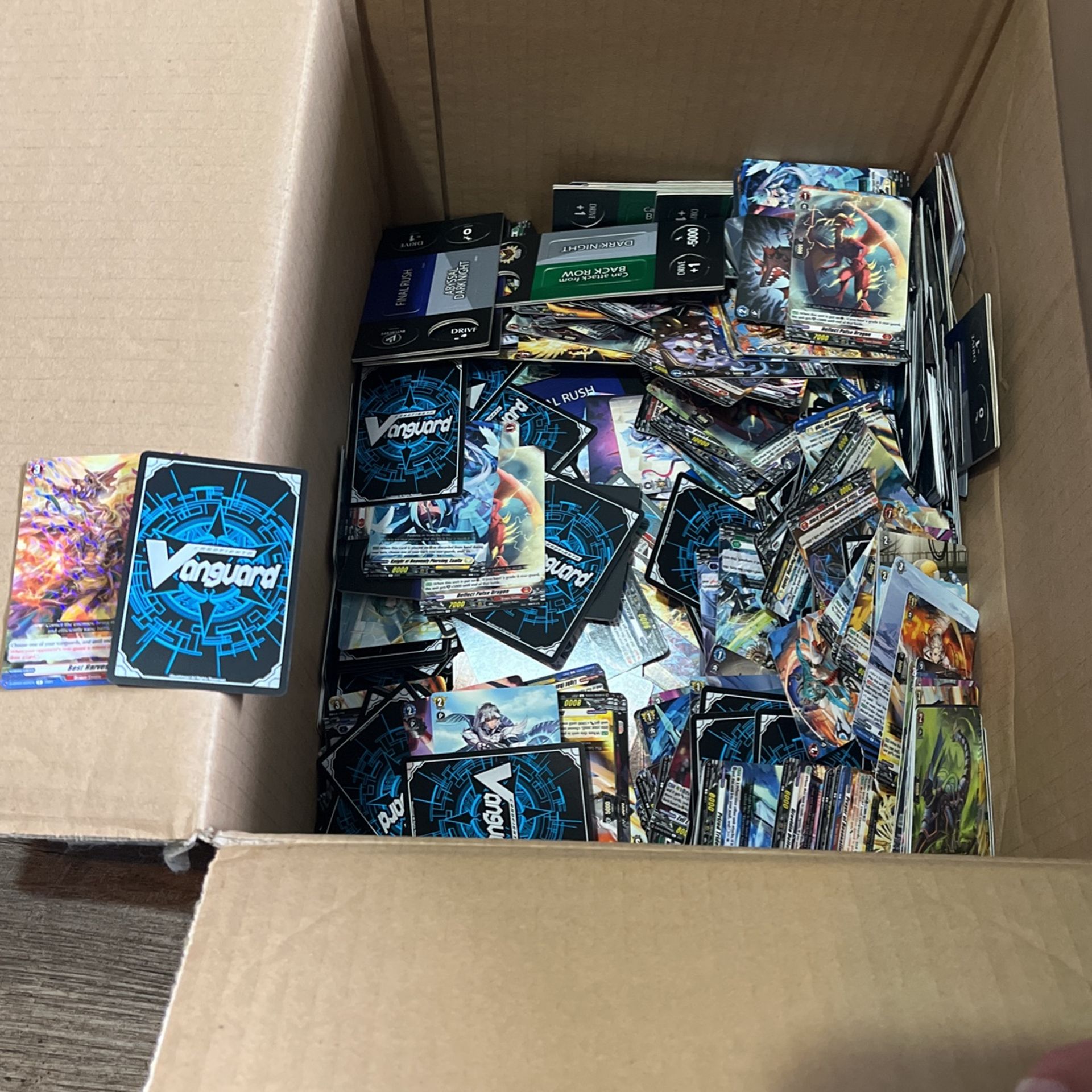 Card Fight Vanguard Box