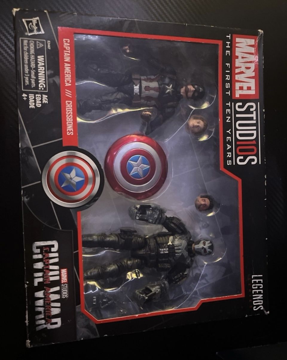Marvel Legends Captain America And Crossbones Civil War Two Pack