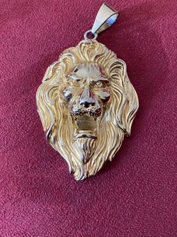 Gold Lion Medallion