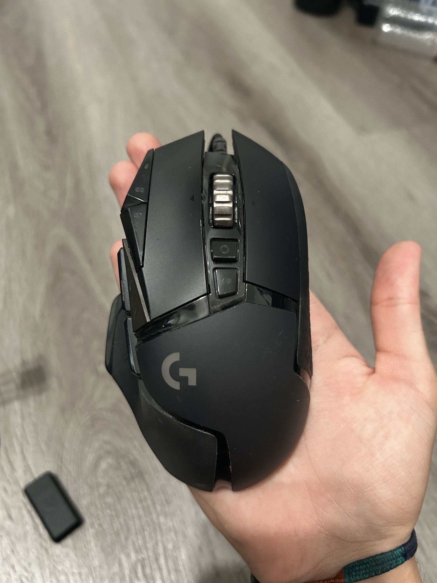 Logitech G502 HERO mouse