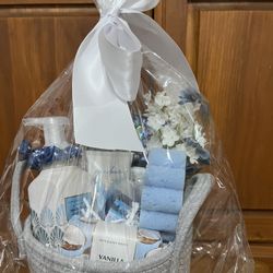 BBW Women’s Skincare Basket