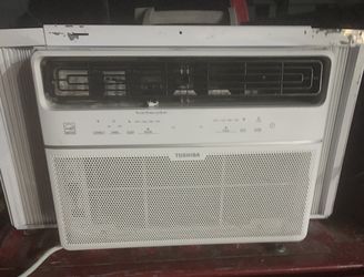 Nice Toshiba window unit A/C 115 V works great. I just moved and no longer need it