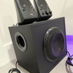 Logitech Speakers & Subwoofer