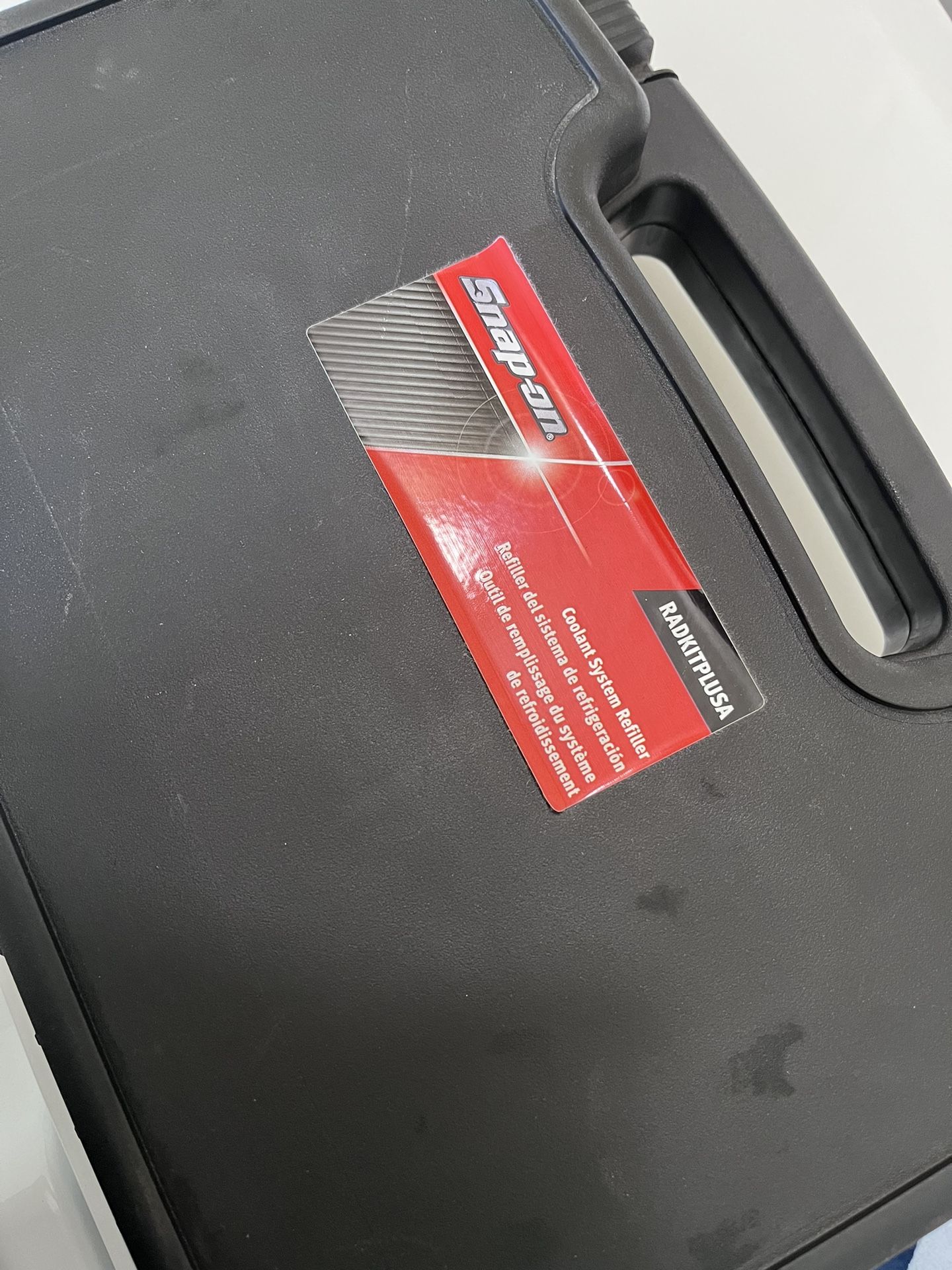 Snap On Vacuum\Refiller