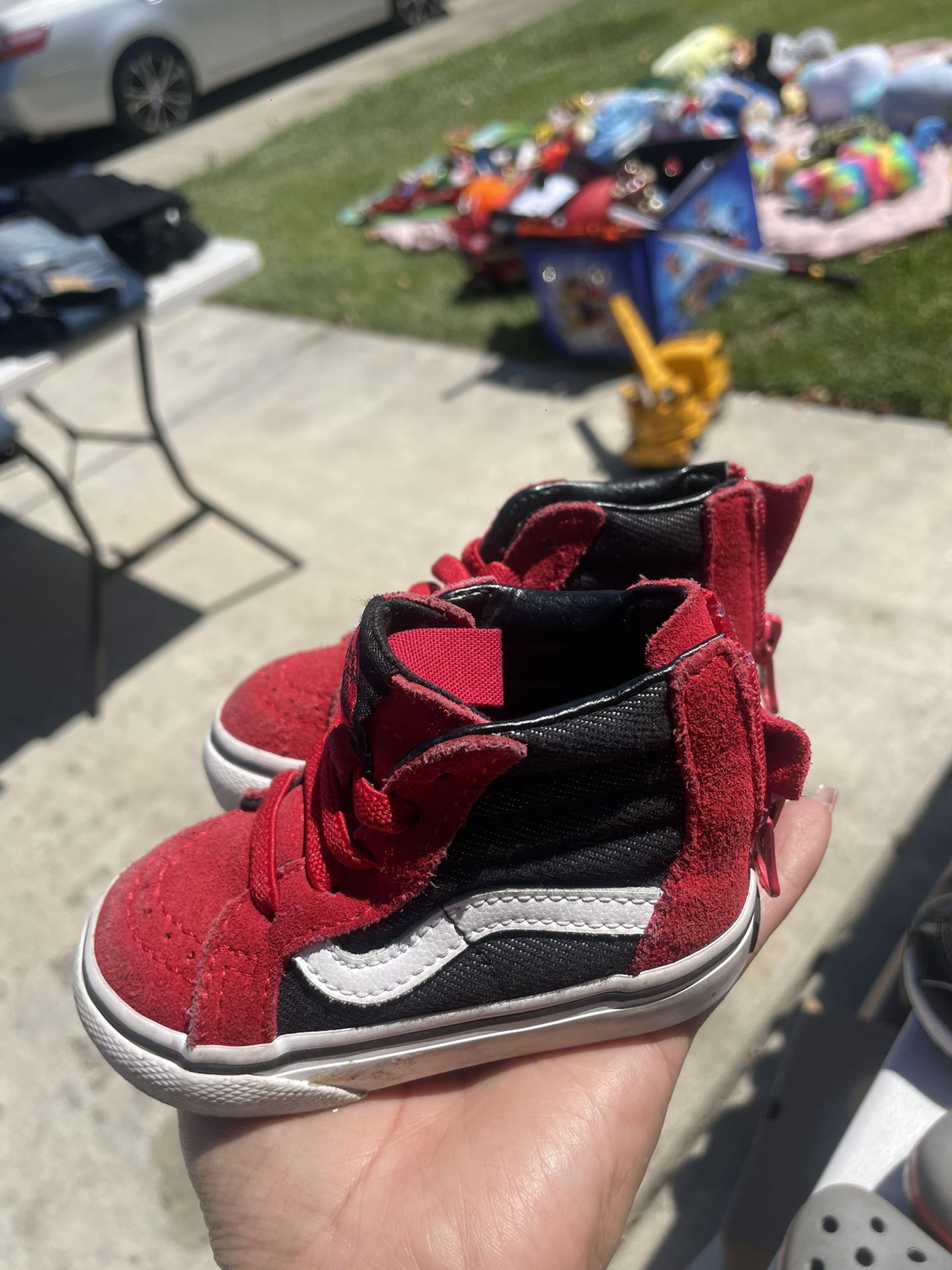Toddler vans Size 4