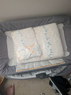 Diapers size 4