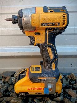 DeWalt 20V MAX XR Brushless Impact Driver w/ 3Ah Battery