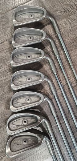 Vtg Ping Eye 2 Golf Club Iron Set 3, 5, 6, 7, 8, 9, S Right Handed Black Dot Steel Shafts