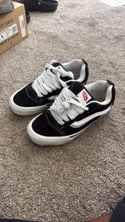 Knu Skool Vans Size 8
