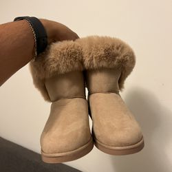Juicy couture boots